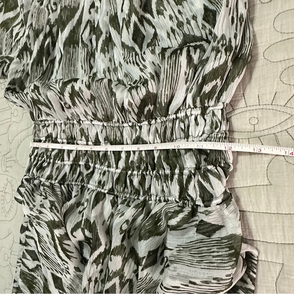 NWT MISA Crewneck Ikat Printed Mini Dress Size XS Moss Olive - Picture 13 of 15